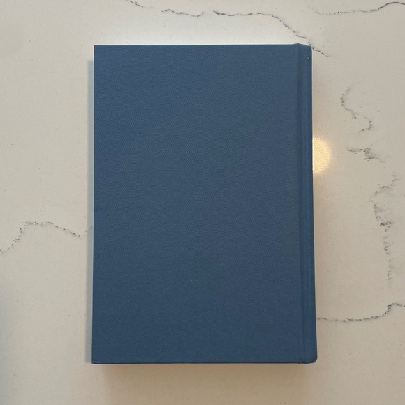 The Glass Hotel by Emily St. John Mandel, Hardcover Literary & Psychological - Picture 6 of 7